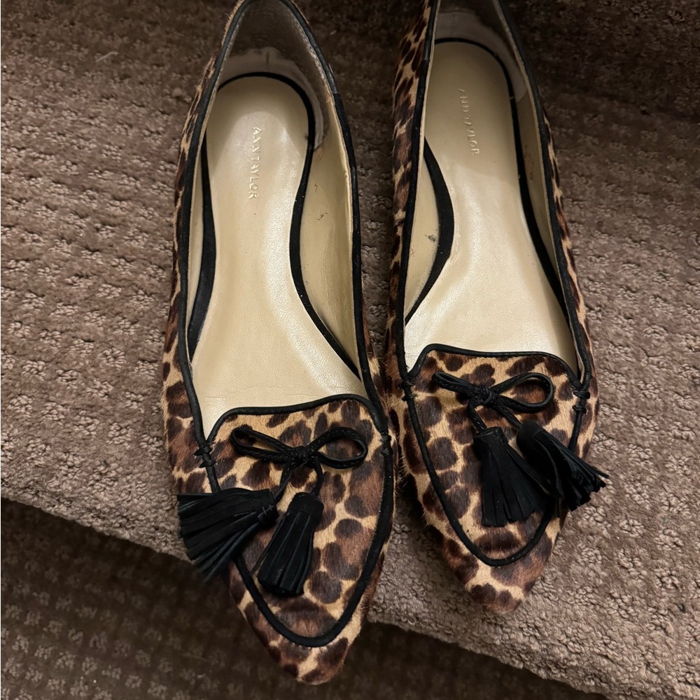 Ann Taylor Cheetah Pointed Toe Flats